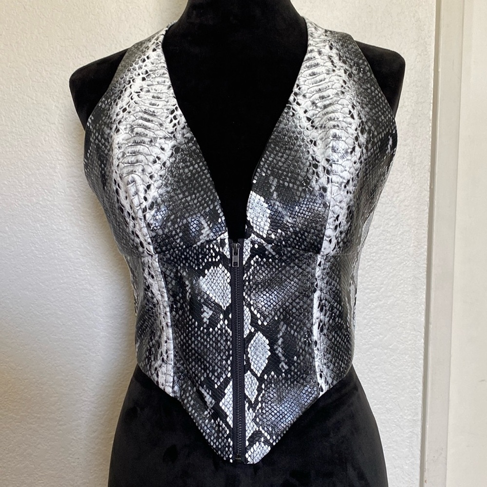 Fashion Nova snakeprint halter top